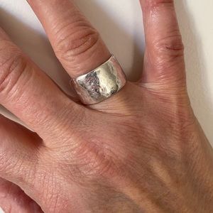 Silpada Wide Band Ring #R3481